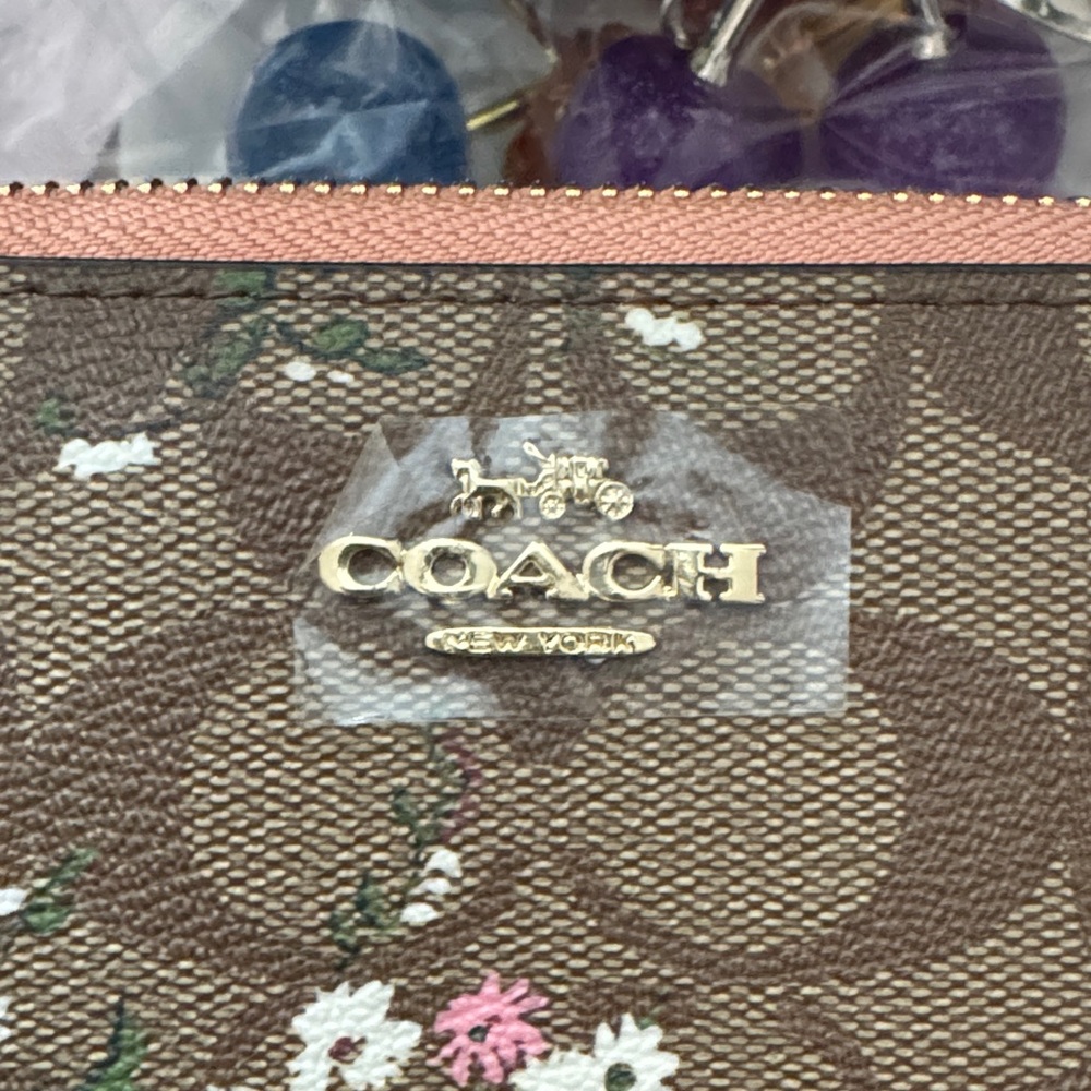 Coach Brown and Pink Floral Women's Accordion Zip Around Wallet NWT - Picture 2 of 9
